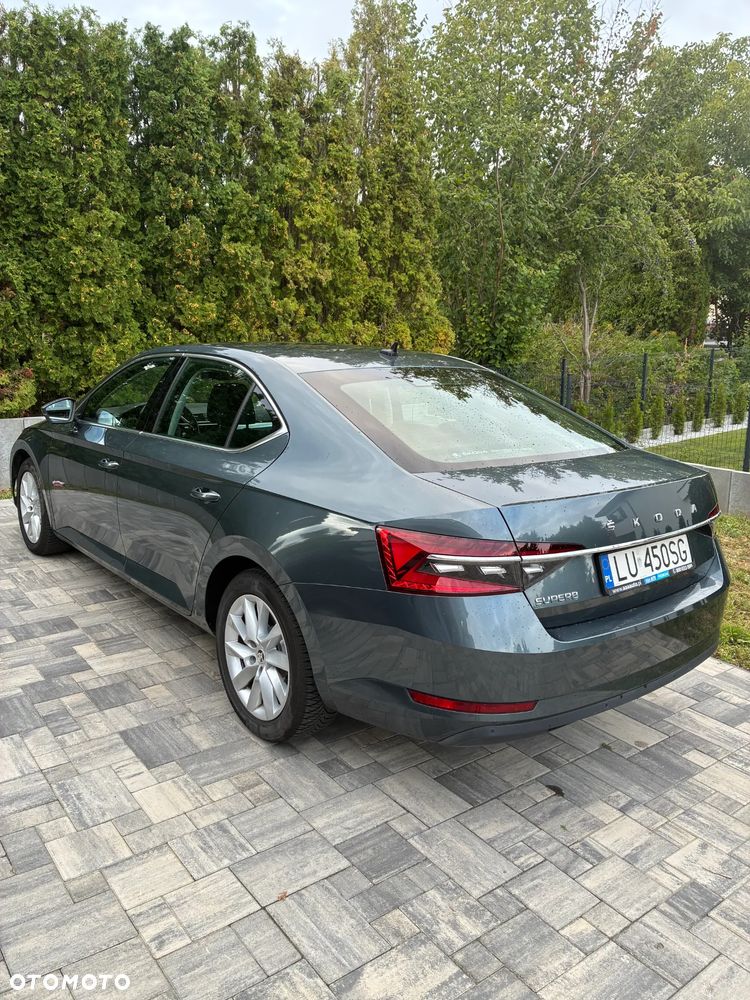 Skoda Superb 1.5 TSI ACT Ambition - 4
