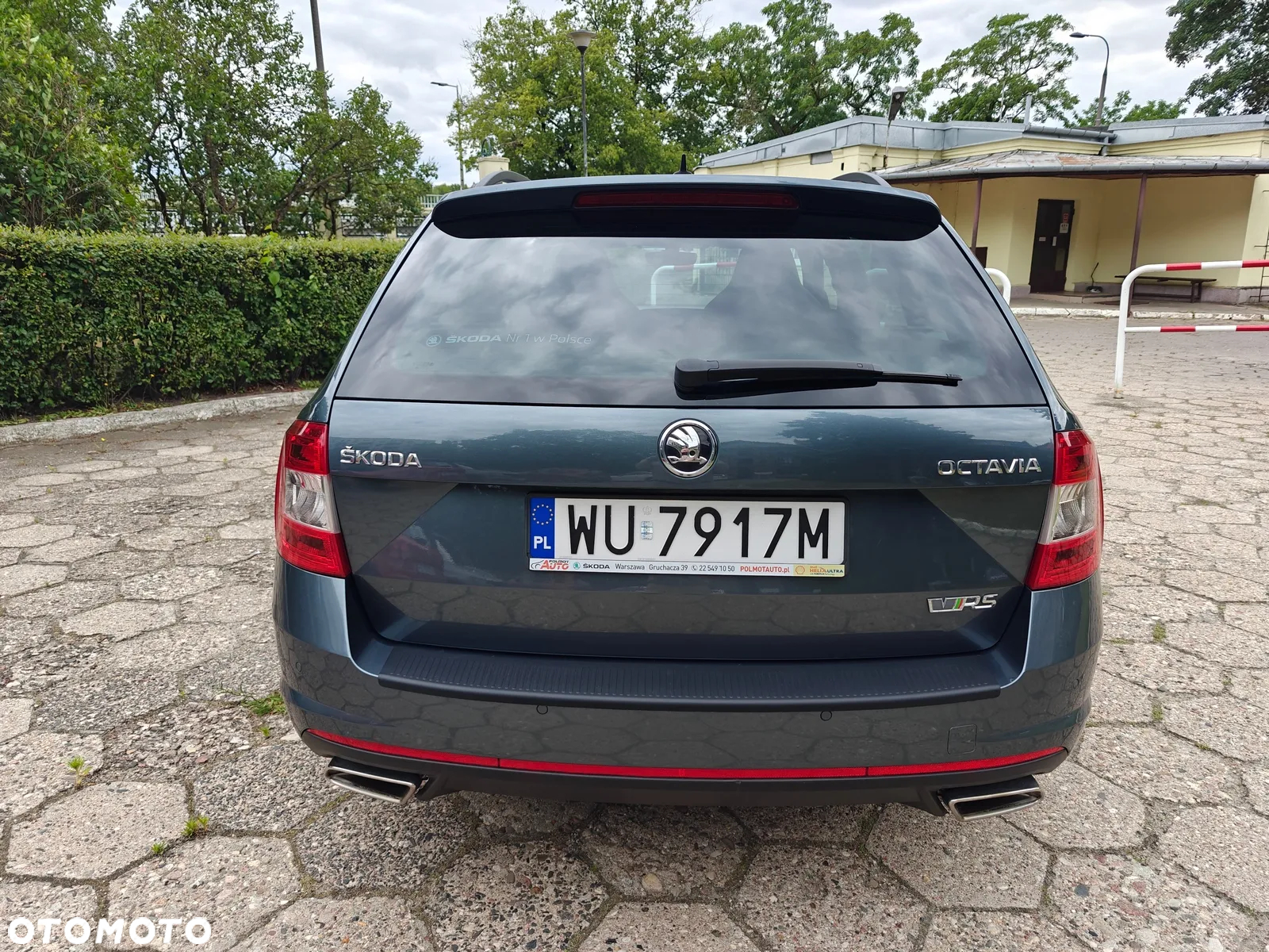 Skoda Octavia 2.0 TSI RS DSG - 4