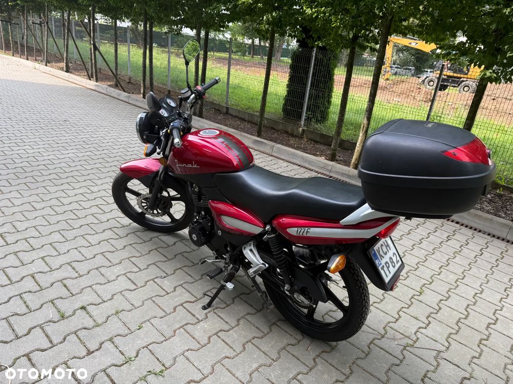 Junak 125