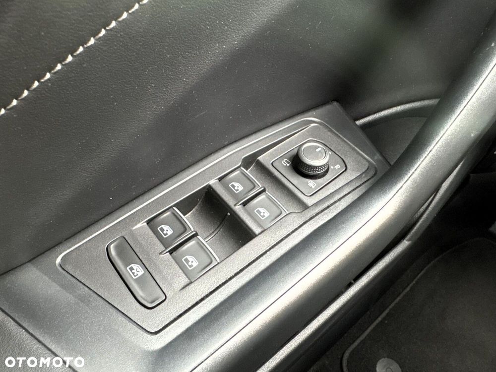 Volkswagen T-Roc 1.5 TSI Style DSG - 12