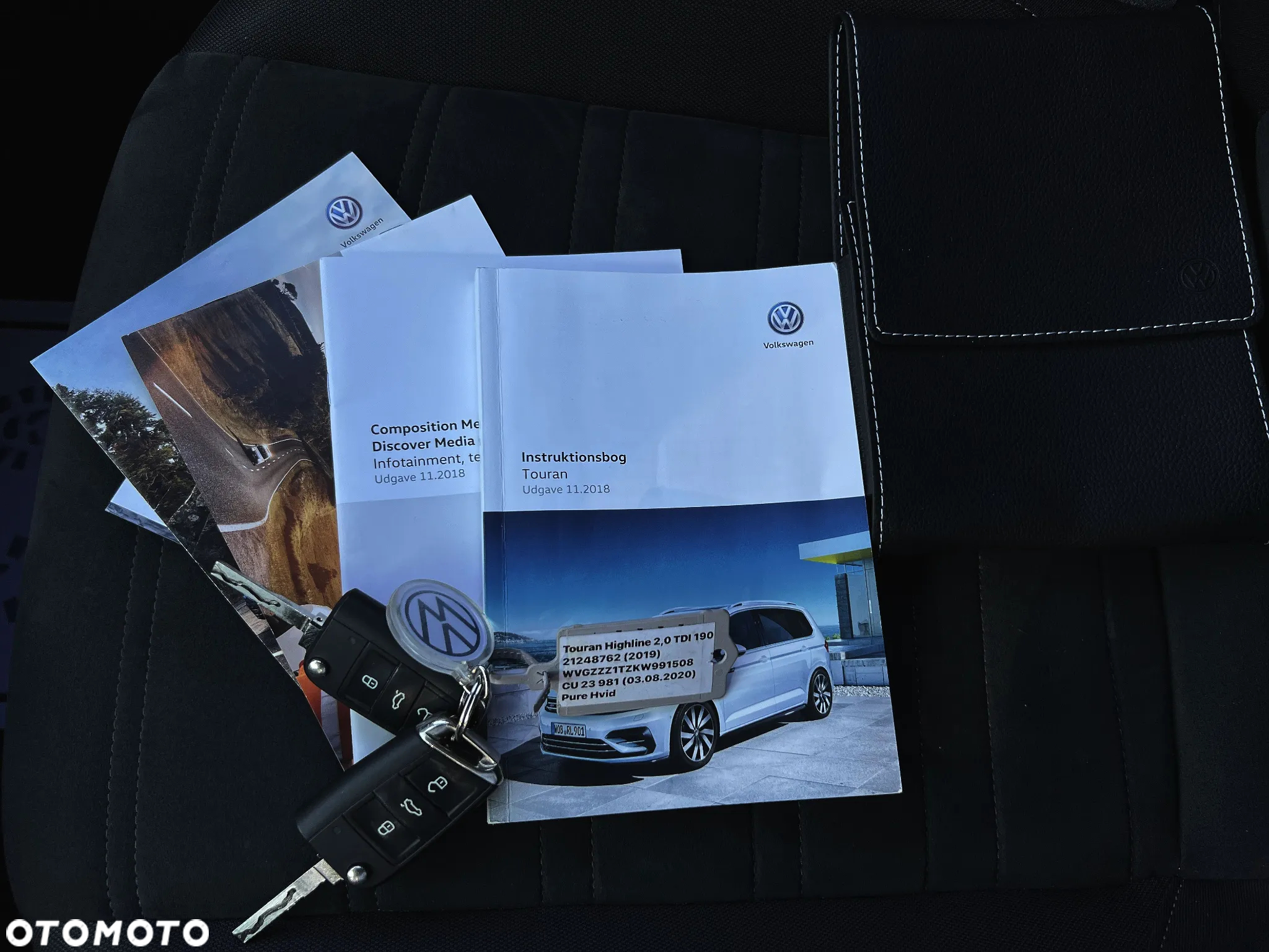 Volkswagen Touran 2.0 TDI BMT Highline DSG - 36