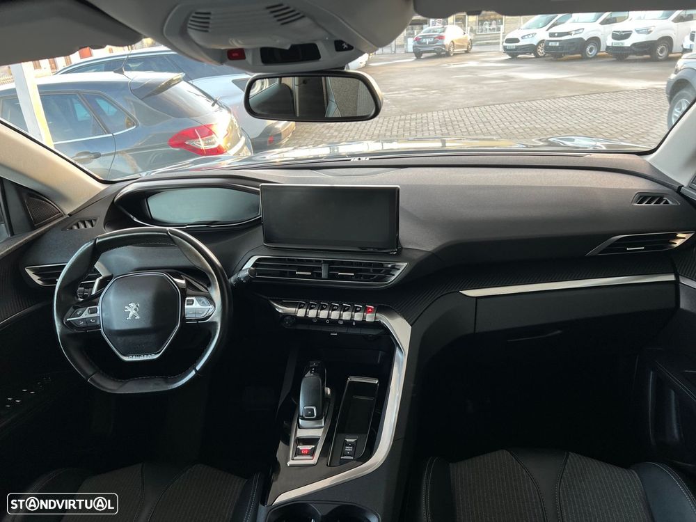 Peugeot 3008 1.5 BlueHDi Allure EAT8 - 25