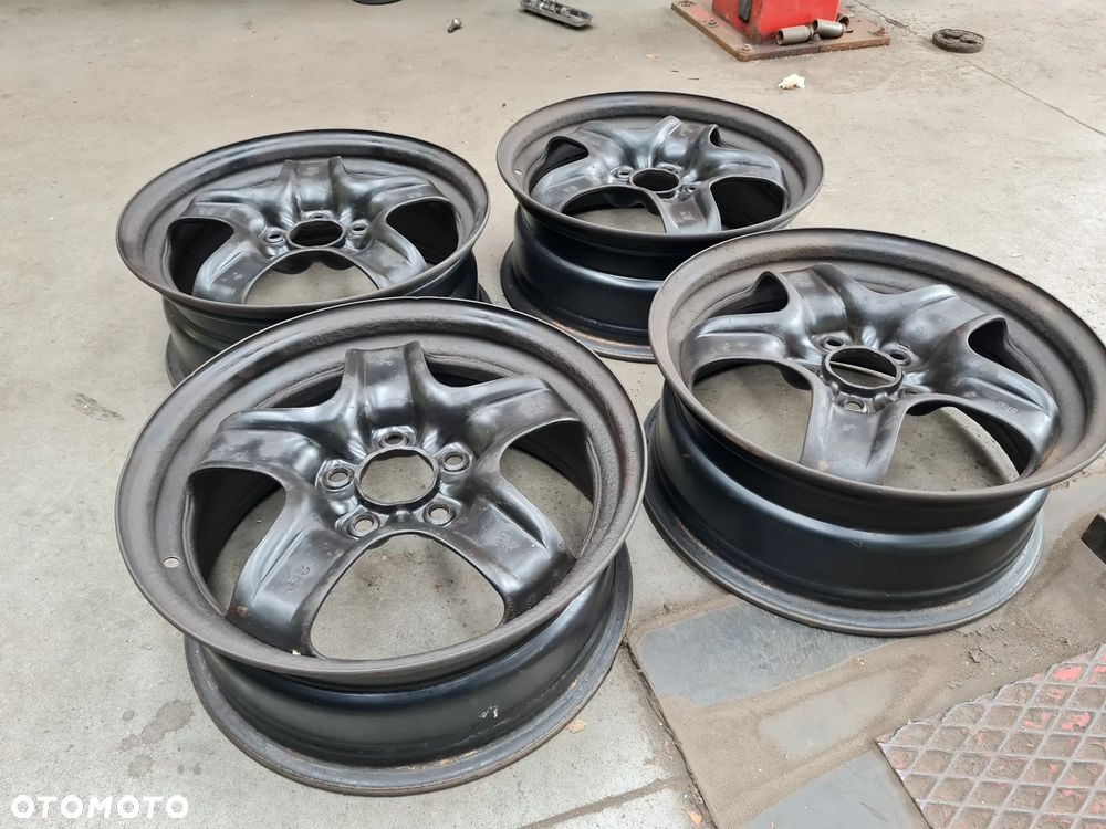Felga stalowa OPEL Astra H 5x110 6,5x16 ET39 strukturalna - 1