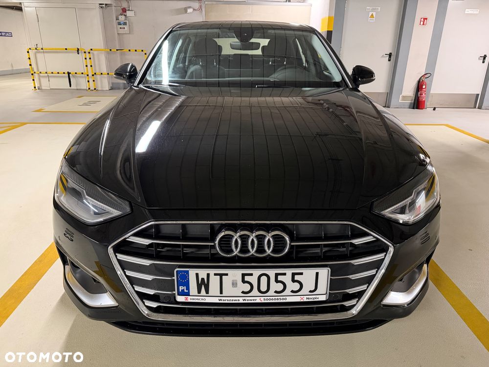 Audi A4 Limousine - 4