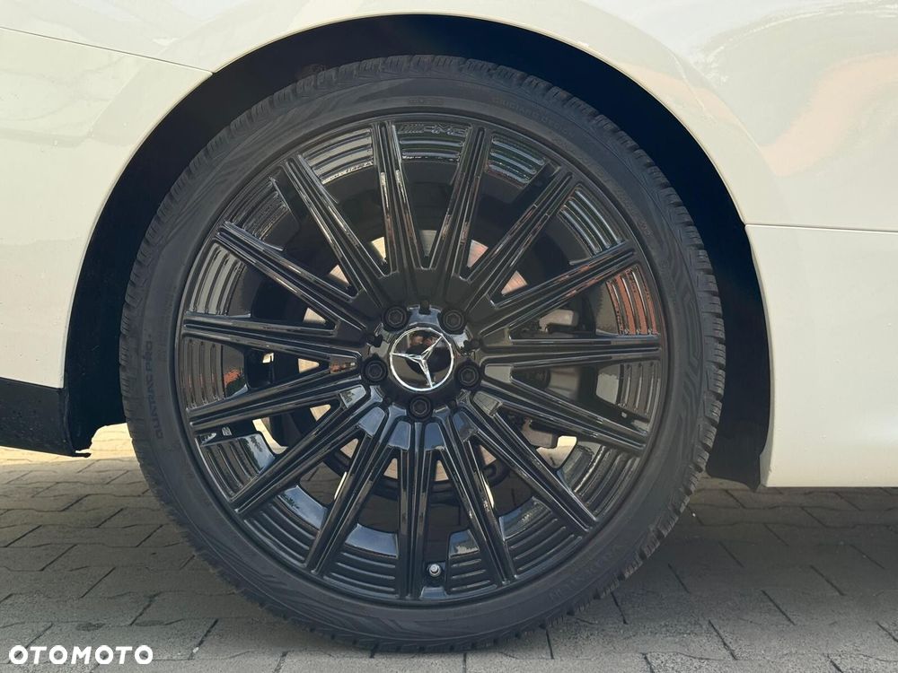Mercedes-Benz CLE 300 mHEV 4-Matic AMG Line - 11
