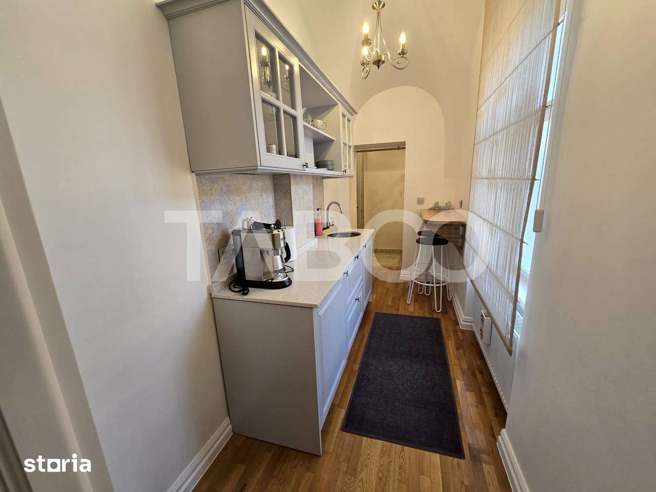 Apartament 2 camere de vanzare 2 pivnite garaj Centrul Istoric Sibiu — fotografia 3