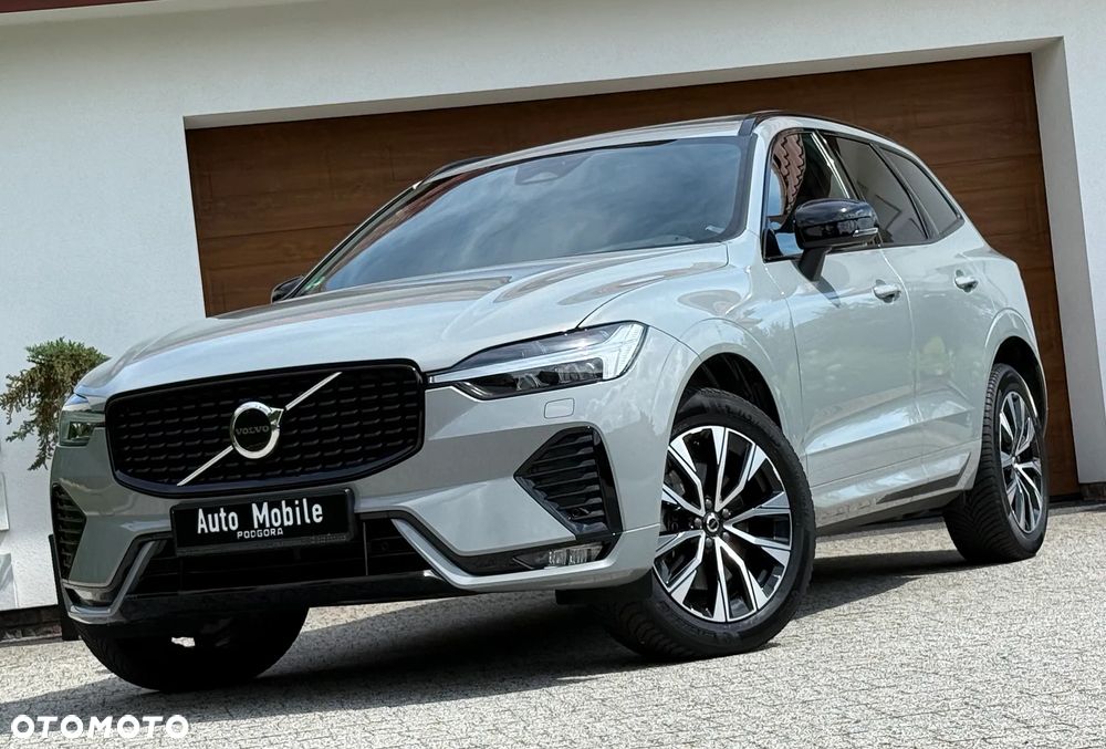 Volvo XC 60 B4 D AWD Plus Dark - 2