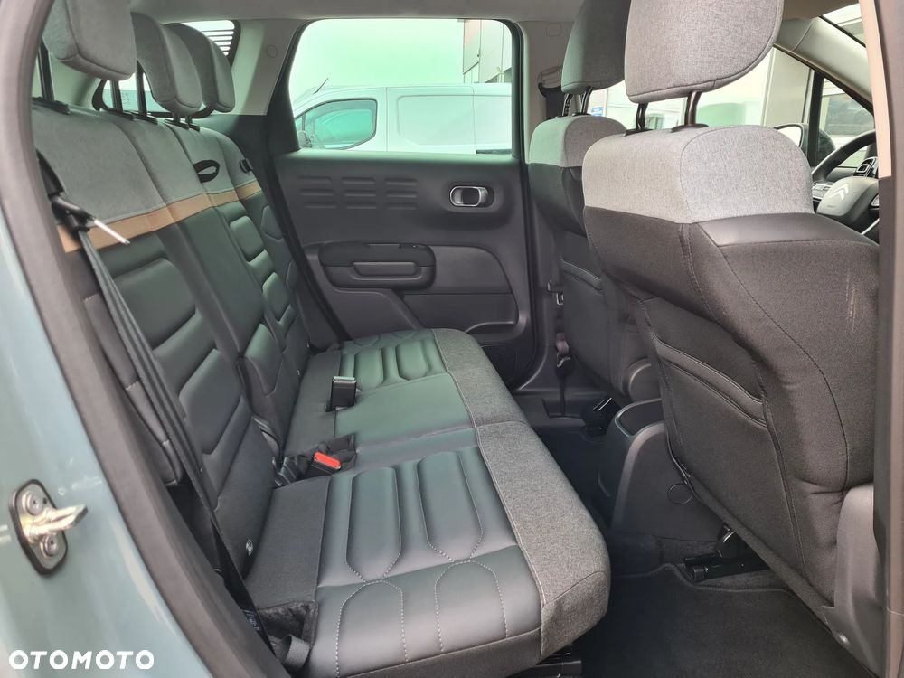 Citroën C3 Aircross 1.2 PureTech Plus S&S EAT6 - 16