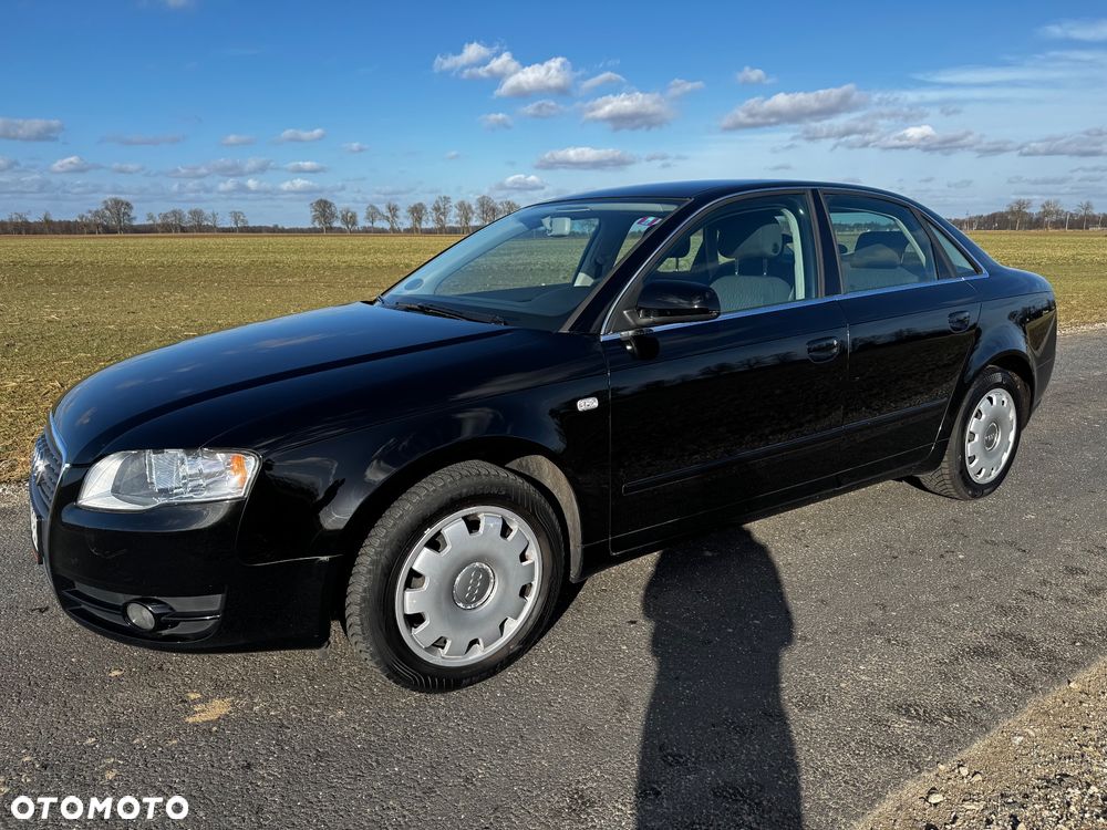 Audi A4 Limousine - 15