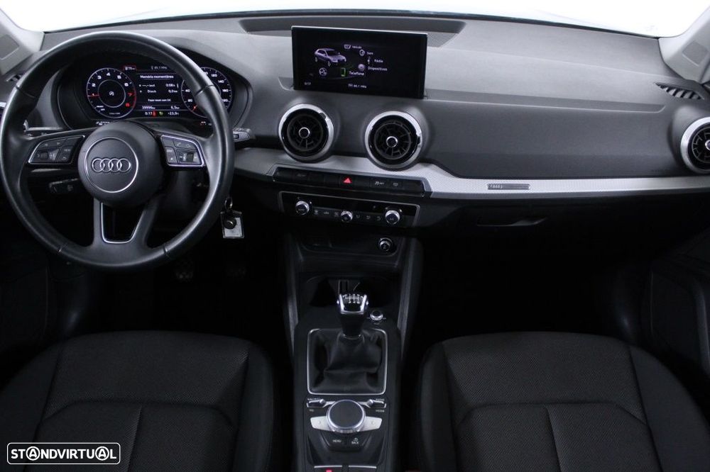 Audi Q2 30 TFSI Advanced - 18