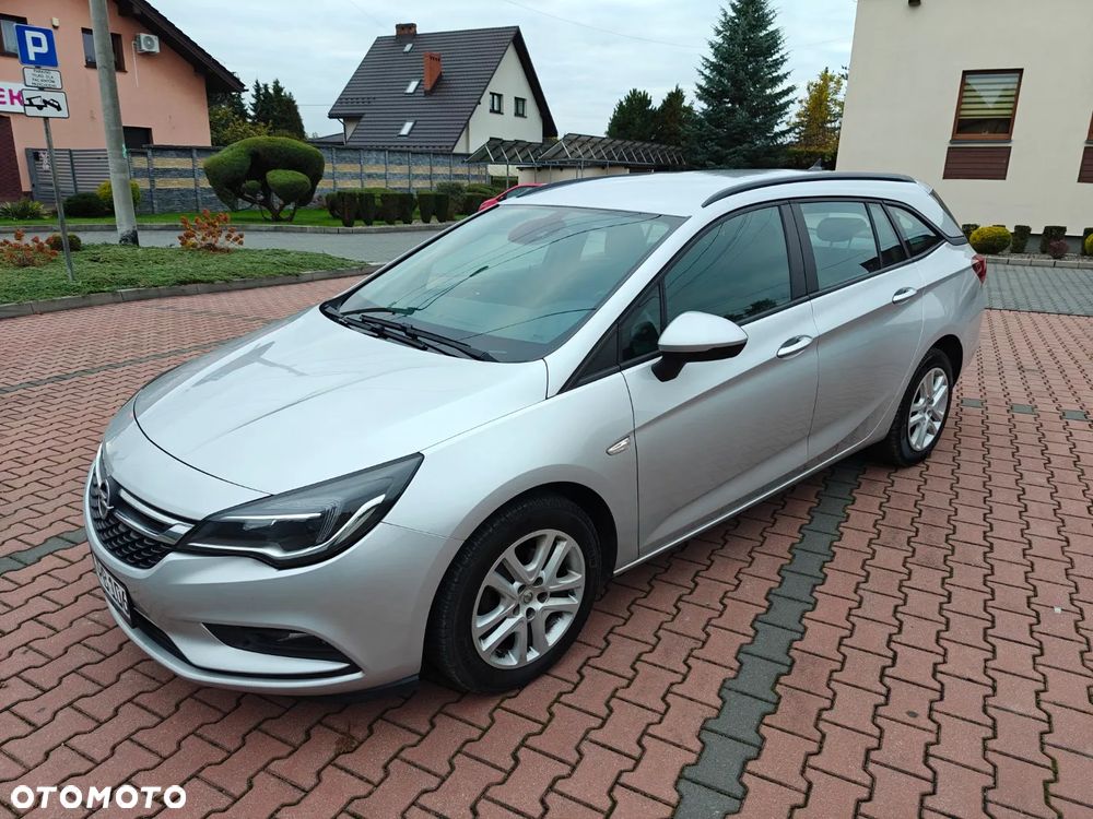 Opel Astra - 3
