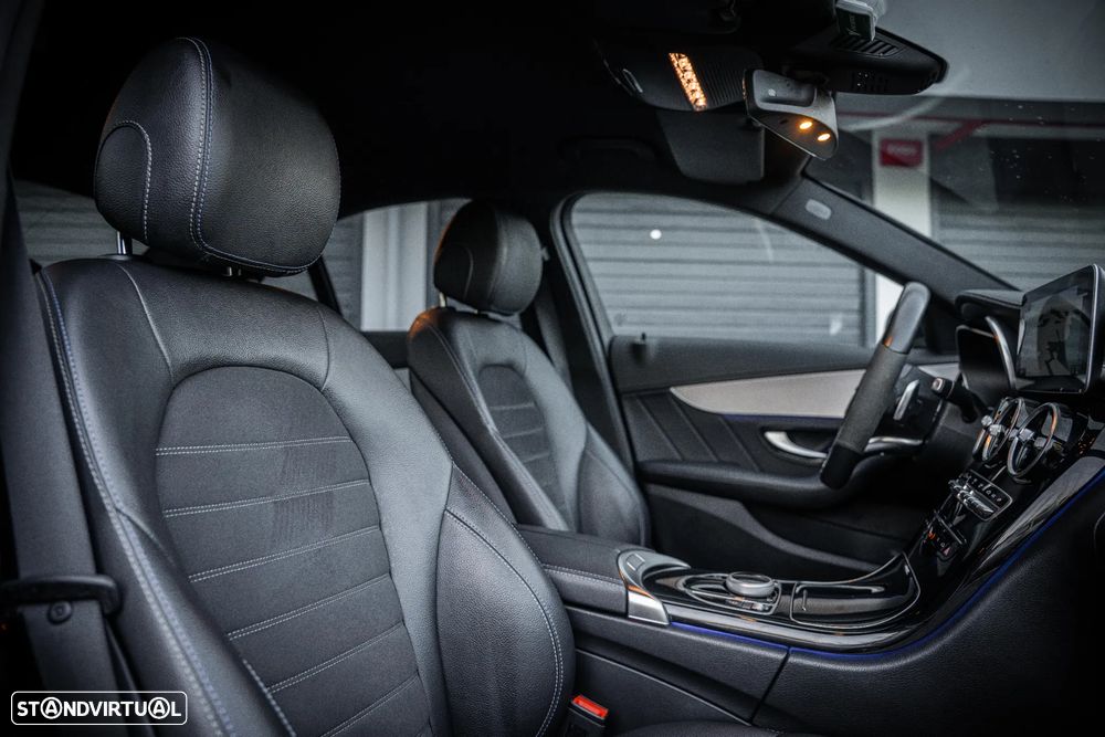 Mercedes-Benz C 300 - 11