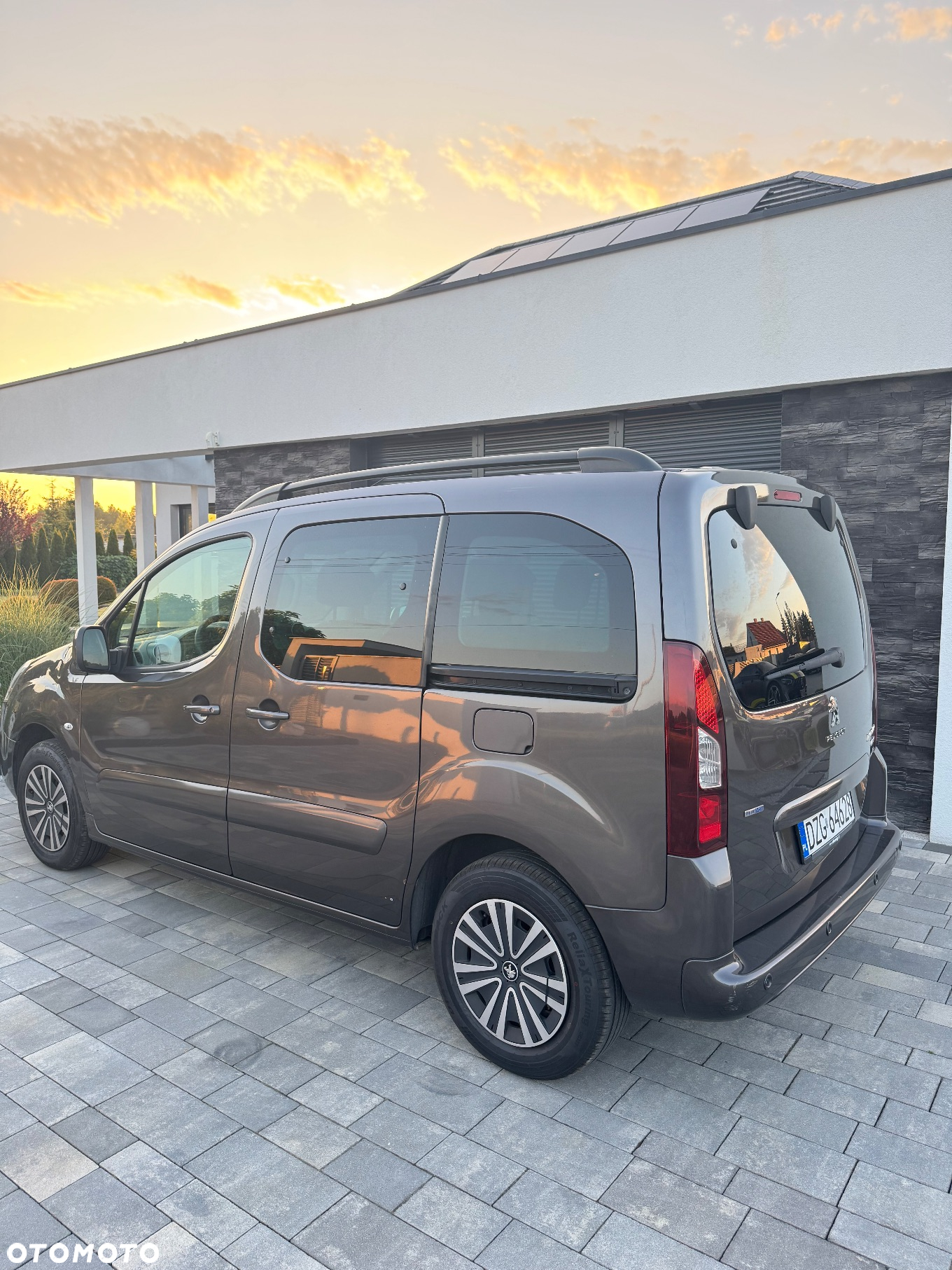 Peugeot Partner 1.6 BlueHDi 100 L2 Pro - 8