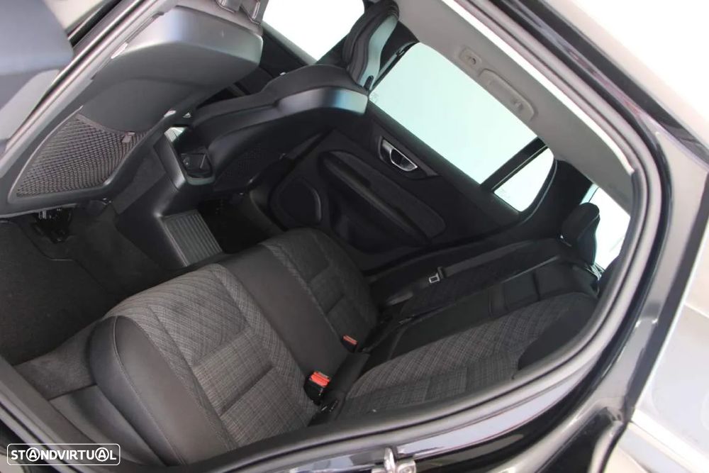 Volvo V60 2.0 T6 AWD TE Inscription Expression - 6