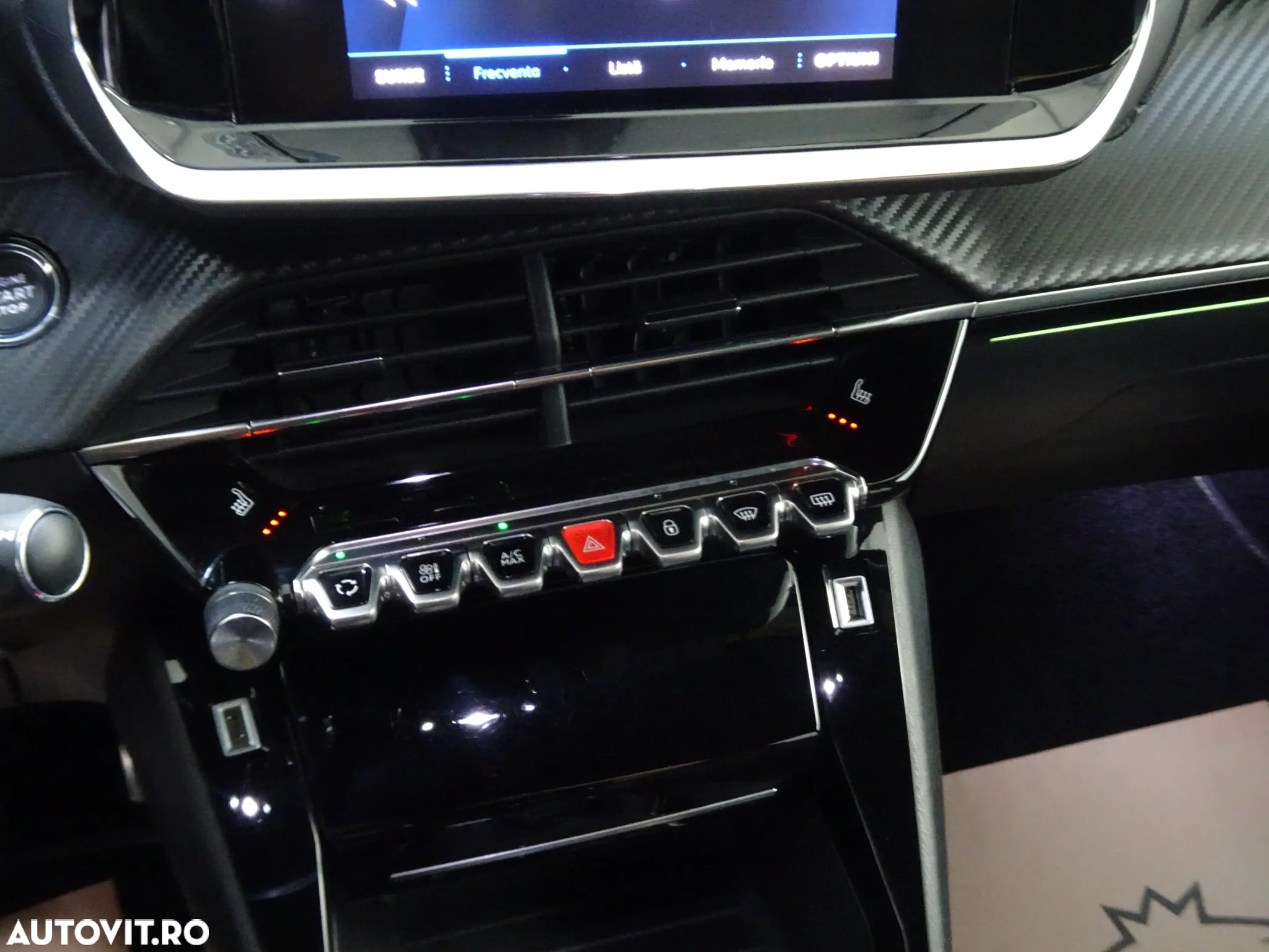 Peugeot 2008 1.2 PureTech Turbo S&S GT-Line - 19