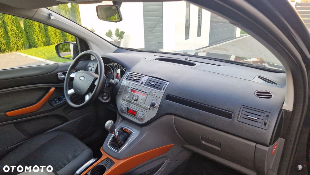 Ford Kuga 2.0 TDCi Titanium - 9