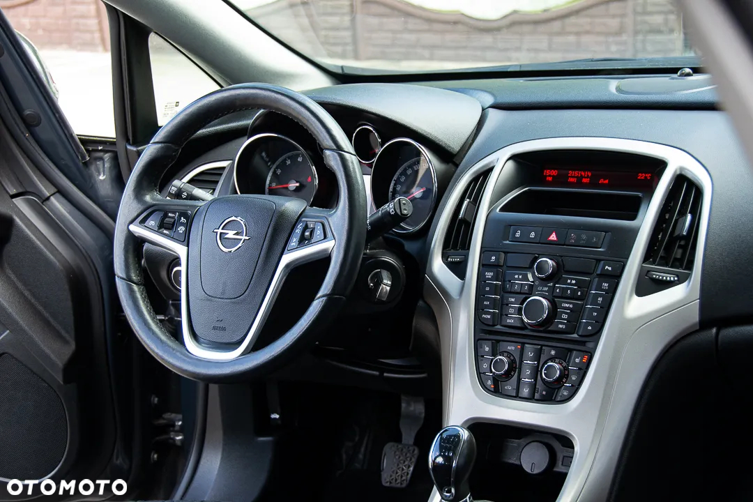Opel Astra 1.4 Turbo Style - 24