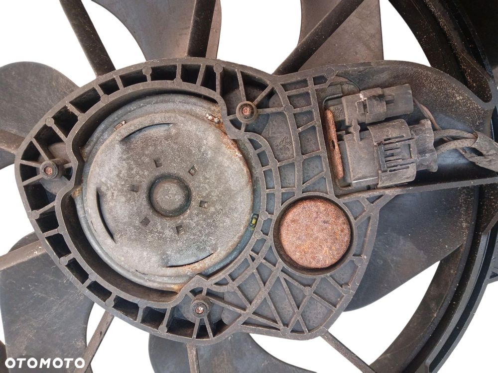 WENTYLATOR CHŁODNICY CITROEN C5 III (2008-2010) 2.0 HDI 140KM - 3