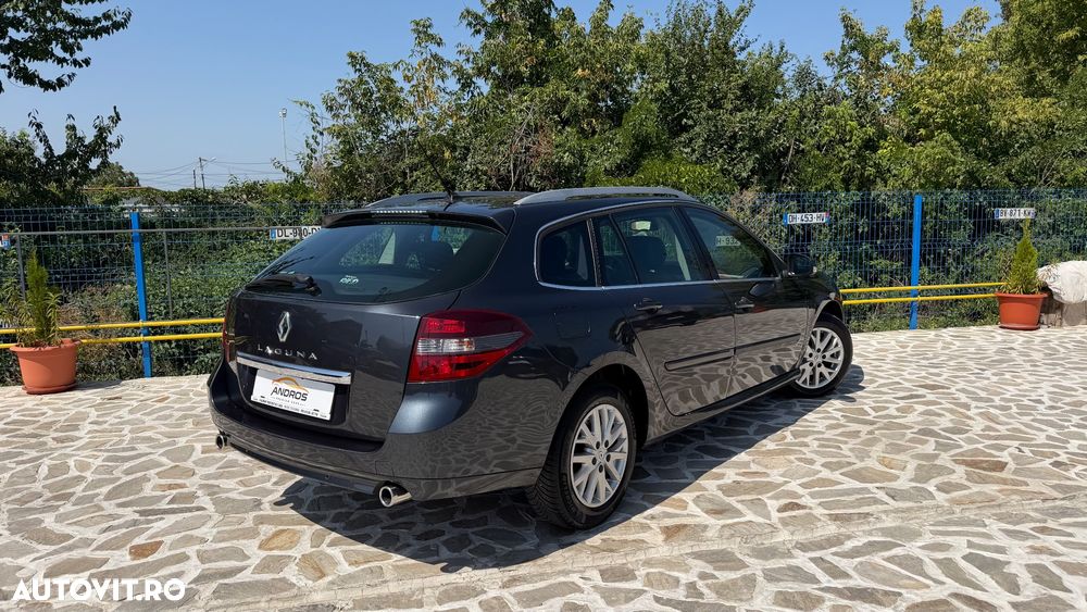 Renault Laguna dCi 150 FAP Start-Stop Paris Business - 3
