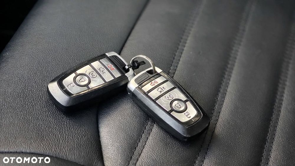 Ford Fusion 2016