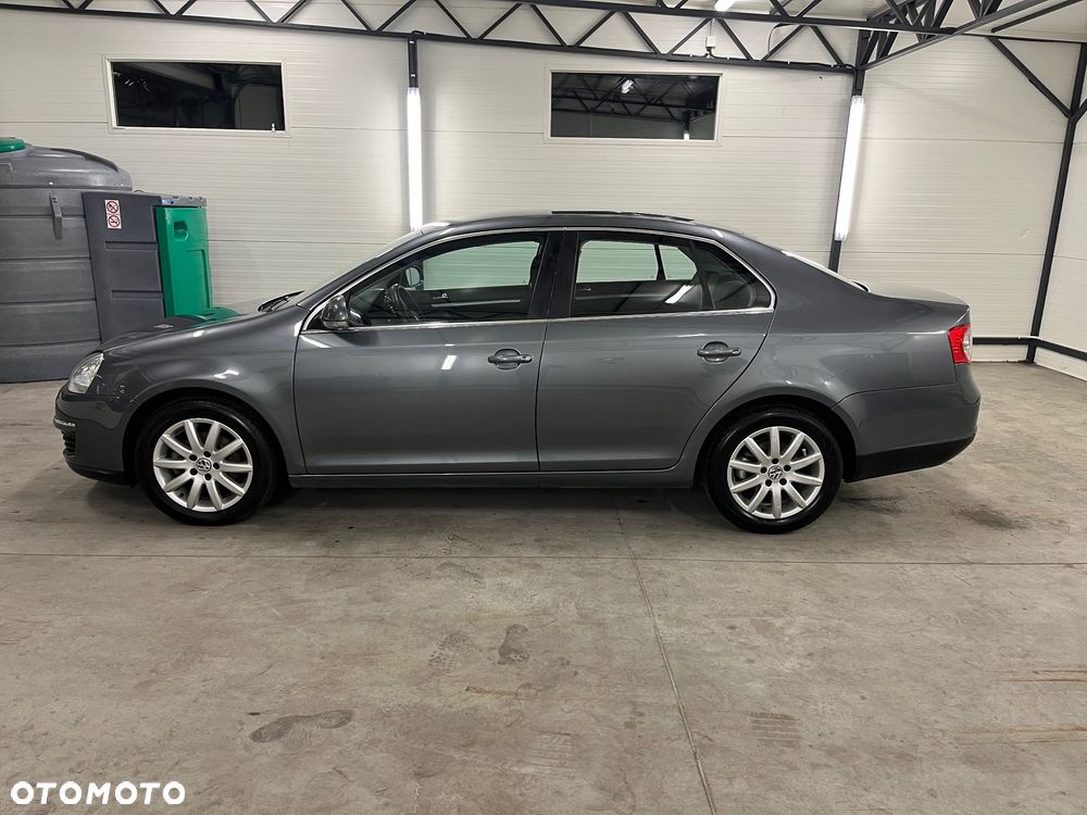 Volkswagen Jetta 1.9 TDI DPF Comfortline - 5