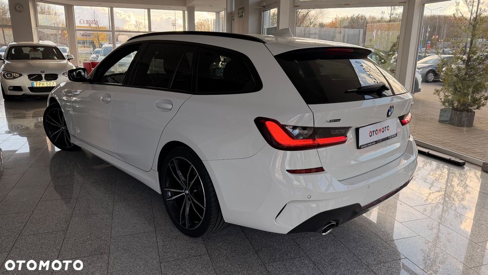 BMW Seria 3 320d M Sport Shadow sport - 2