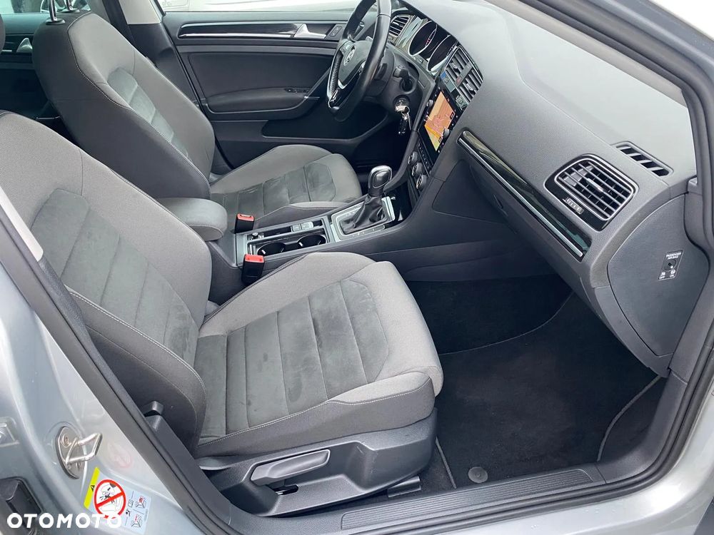 Volkswagen Golf 2.0 BlueTDI DSG Highline - 27