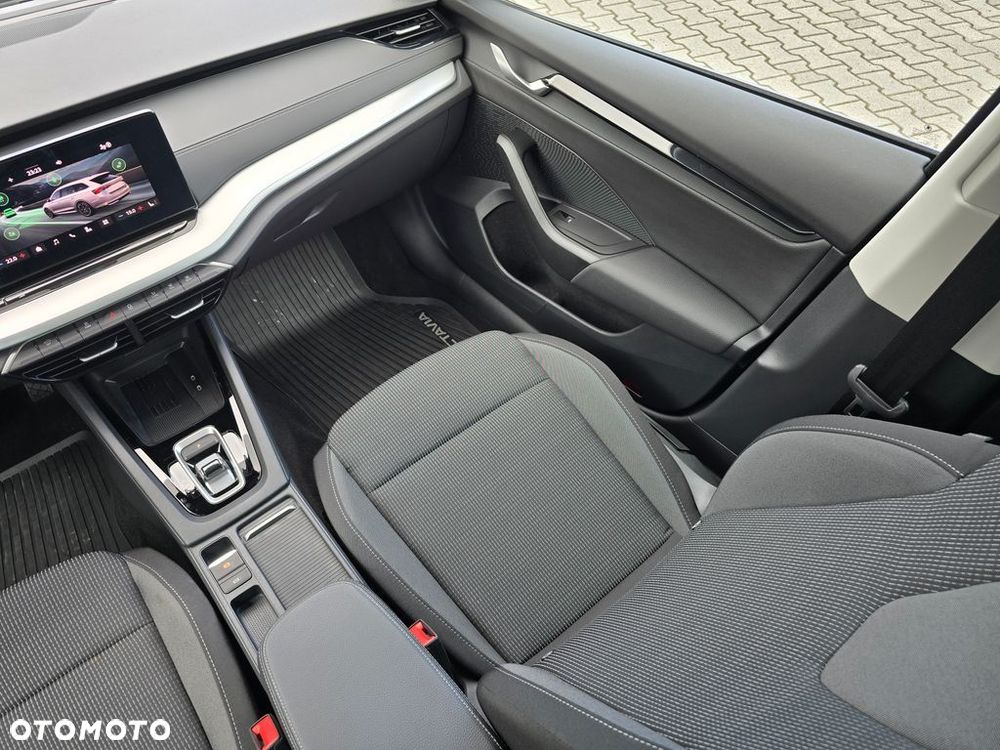 Skoda Octavia 1.5 TSI mHEV Selection DSG - 16