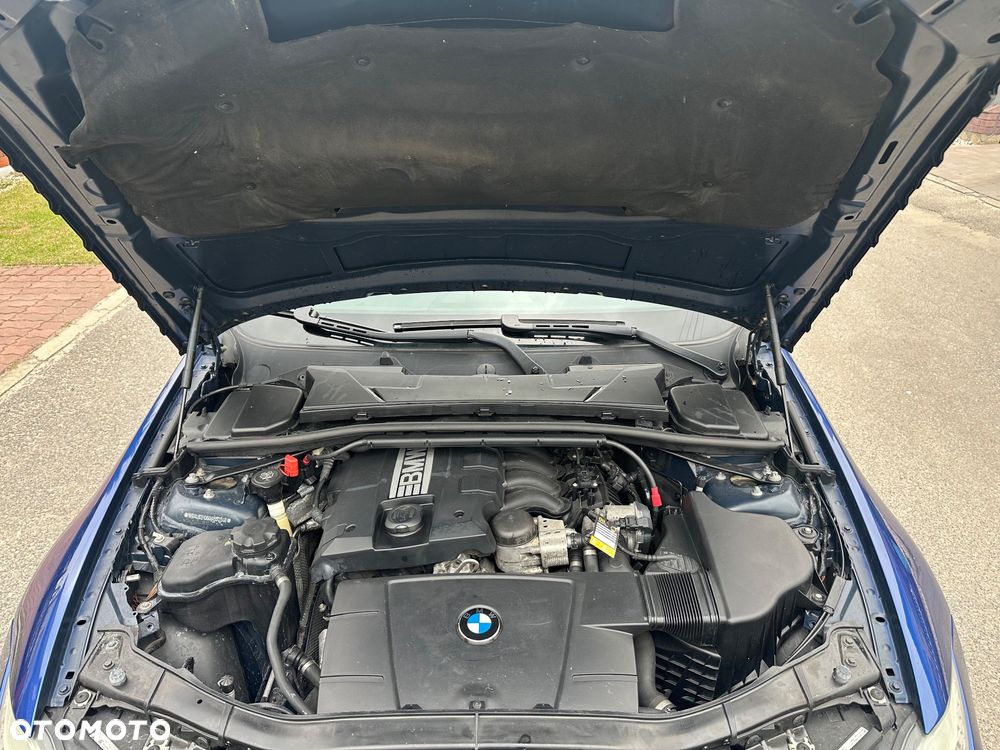 BMW Seria 3 318i Edition Sport - 27