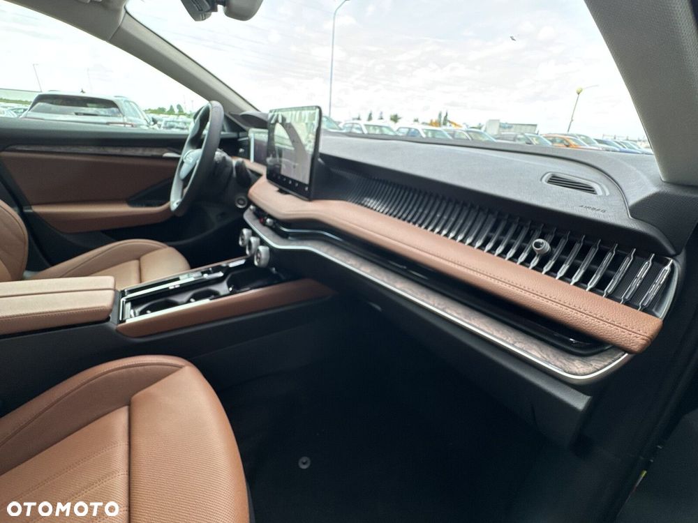 Skoda Superb 2.0 TSI 4x4 L&K DSG - 31