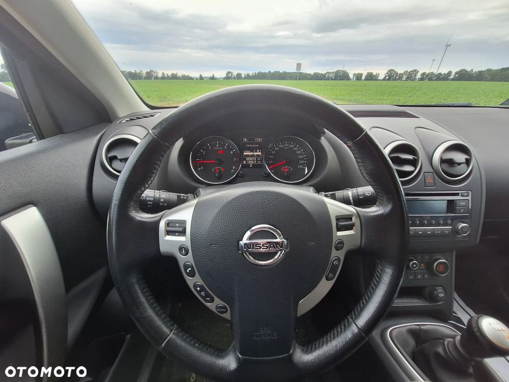 Nissan Qashqai 2.0 Tekna - 8