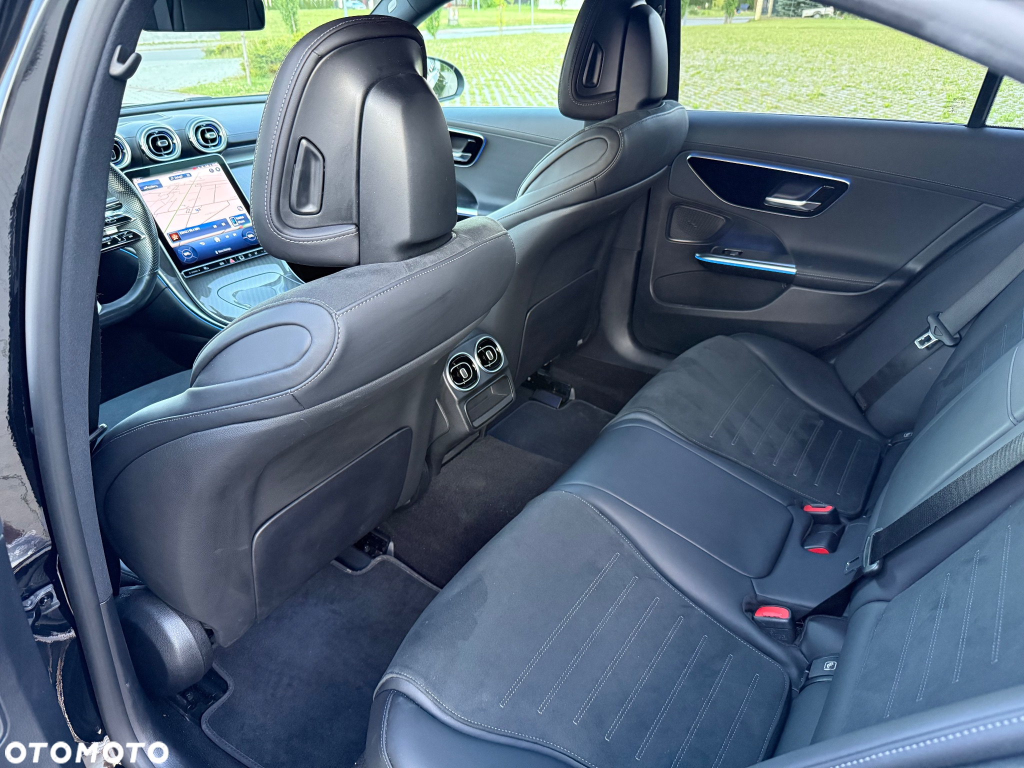 Mercedes-Benz Klasa C 180 9G-TRONIC - 11