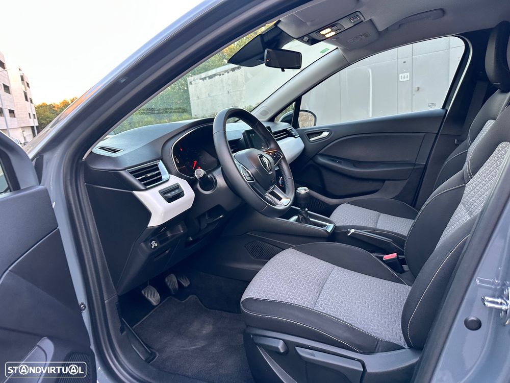 Renault Clio 1.0 TCe Limited Bi-Fuel - 31