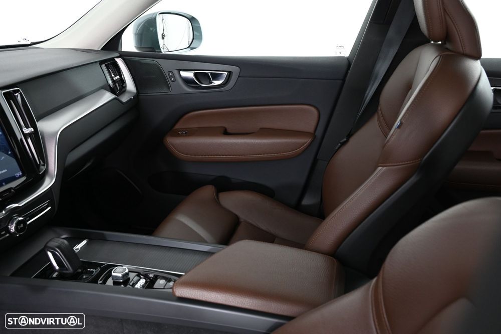 Volvo XC 60 2.0 T8 PHEV Inscription AWD - 23