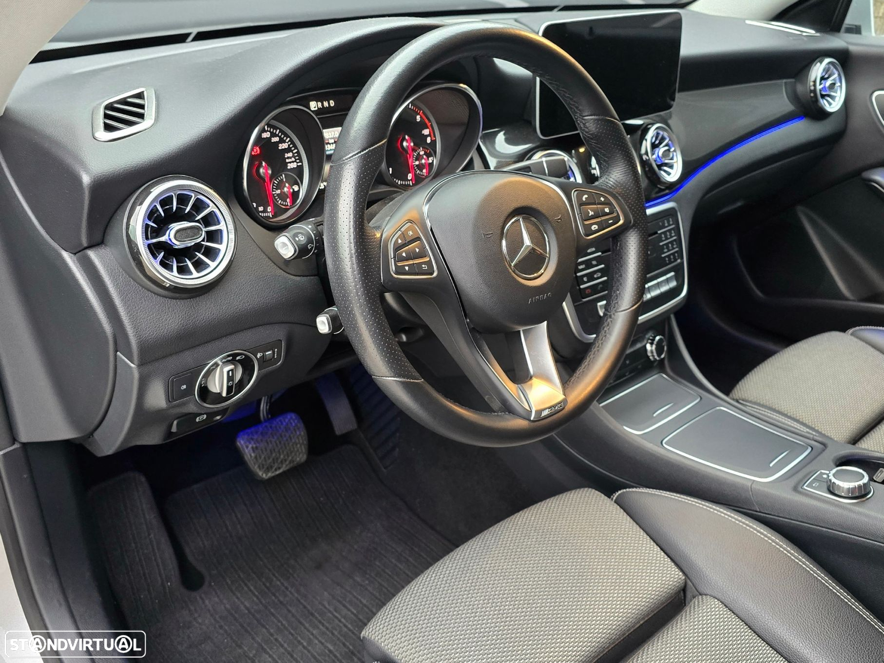 Mercedes-Benz CLA 180 d Shooting Brake Aut. - 15