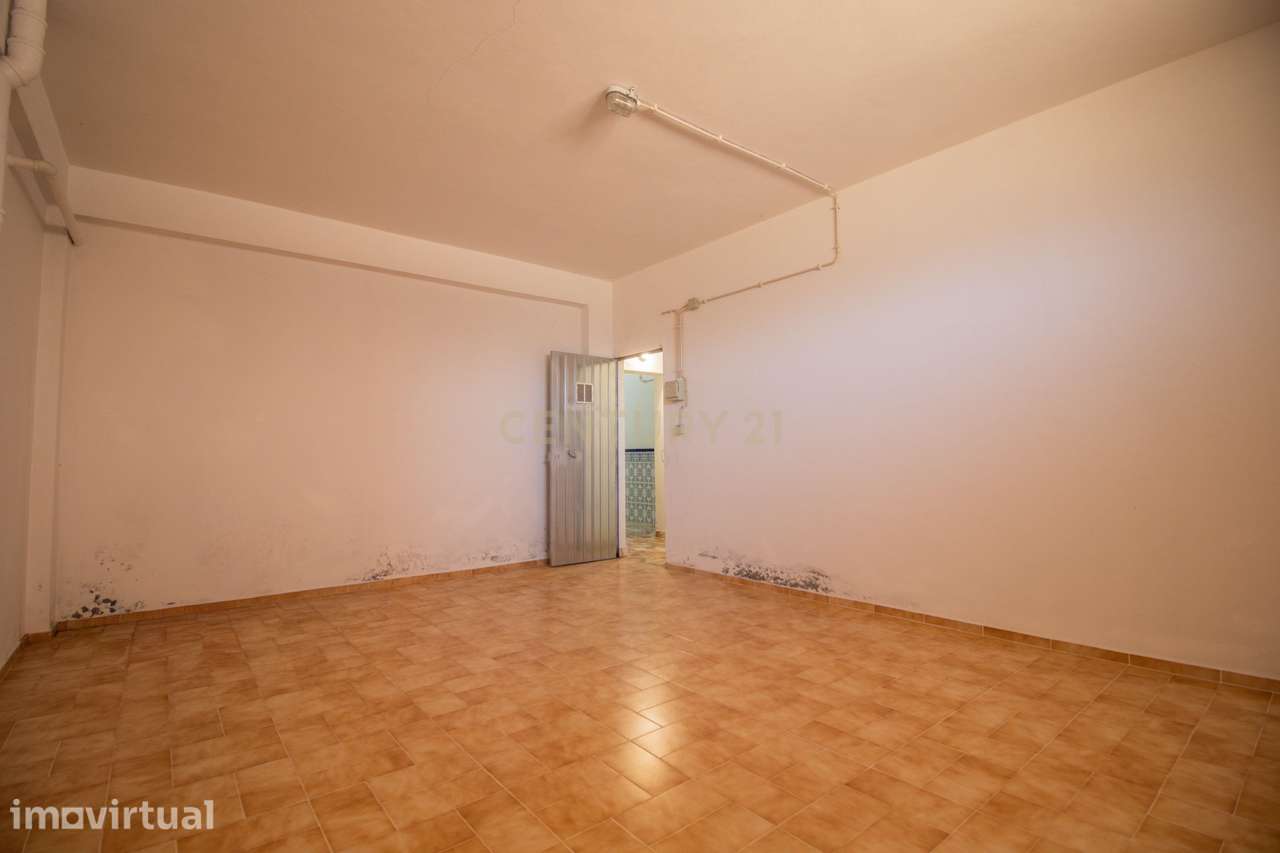 Arrumo 24m2 — Lote A, urbanização do Casal dos Pintos, Buarcos, Figuei - Grande imagem: 3/12