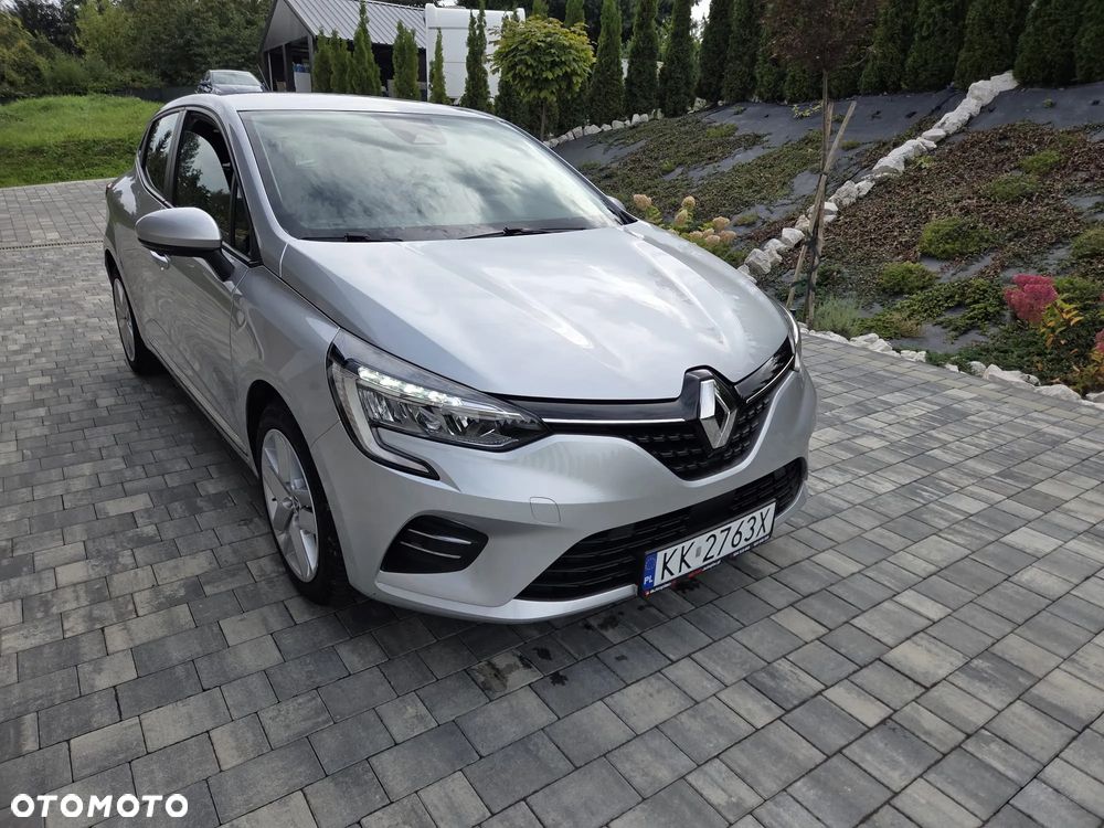 Renault Clio - 25