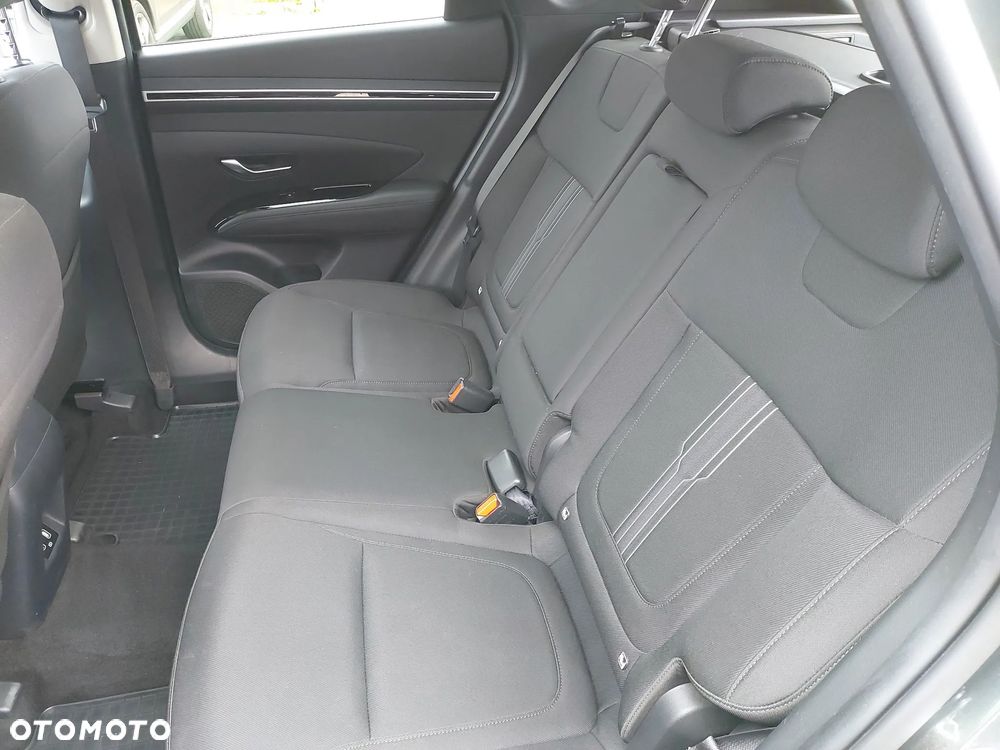 Hyundai Tucson 1.6 T-GDi Smart 2WD - 16