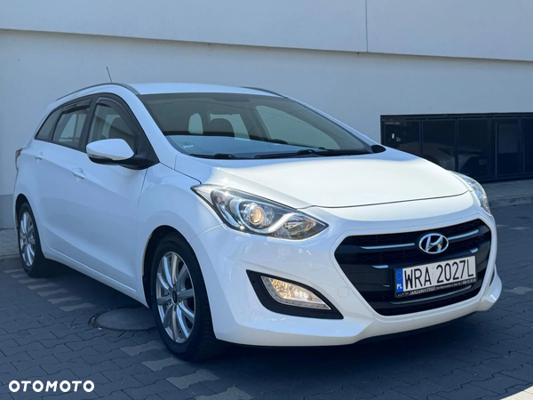 Hyundai i30 1.6 CRDI Automatik Trend