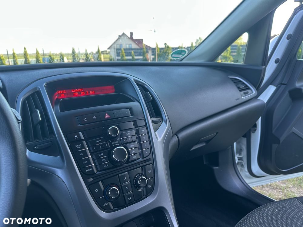 Opel Astra 1.4 Selection - 30