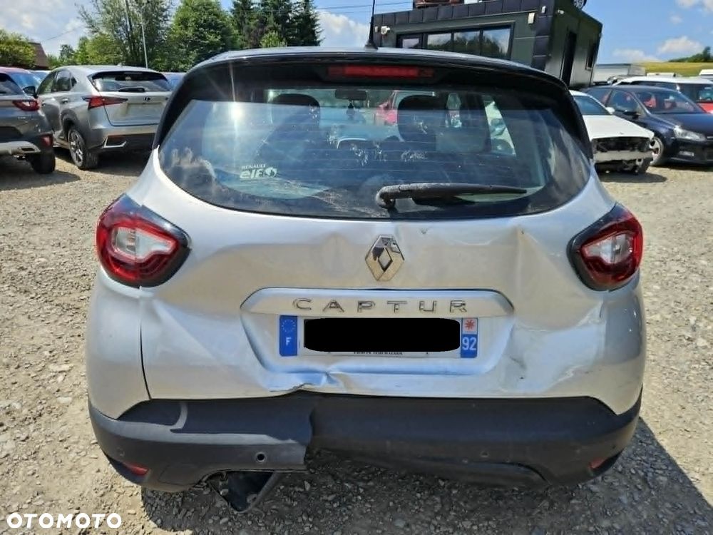 Renault Captur - 19