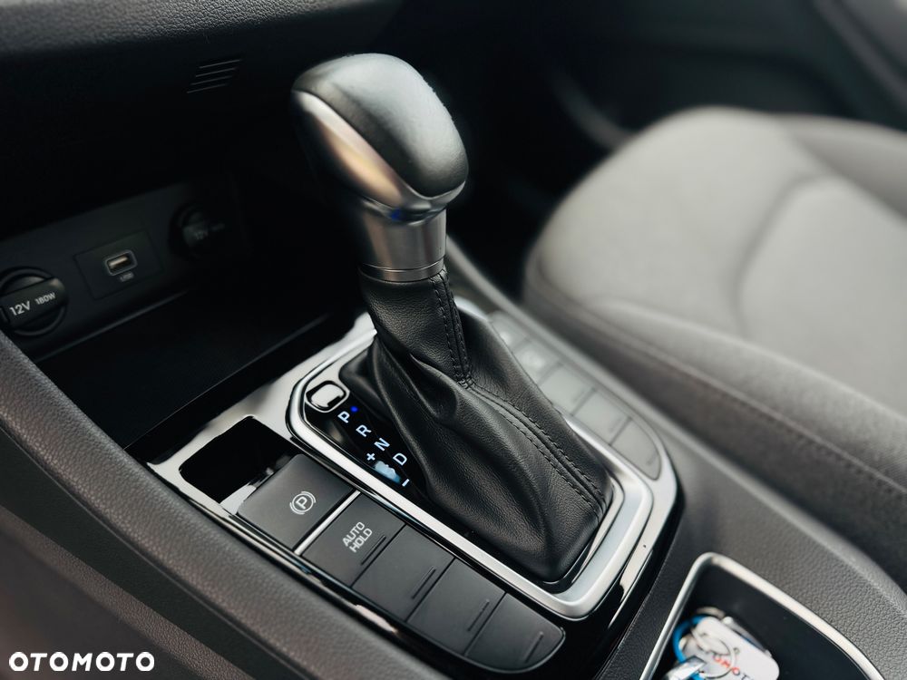 Hyundai IONIQ Hybrid 1.6 GDI Premium - 11