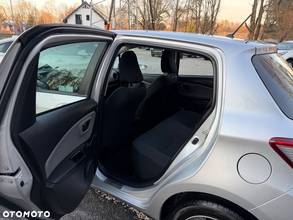 Toyota Yaris 1.0 Life - 13