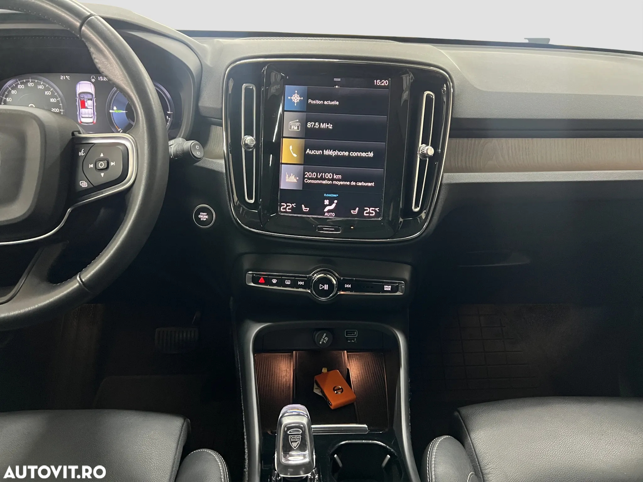 Volvo XC 40 Recharge T5 Twin Engine AT7 Inscription Expression - 8