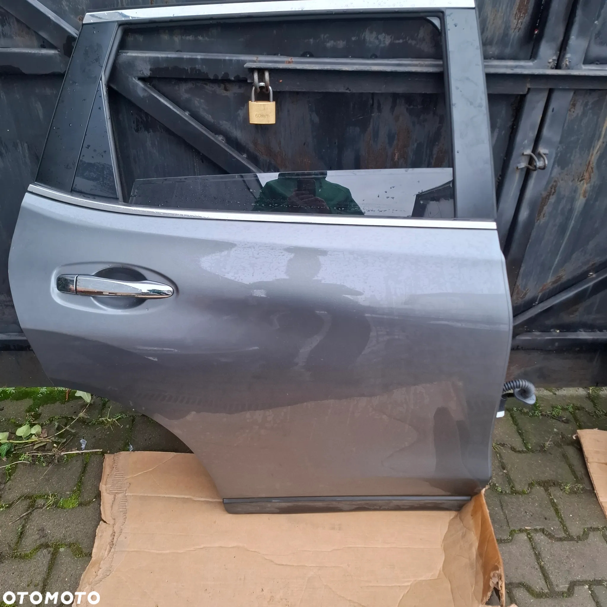 NISSAN X-TRAIL T32 14- PRAWA STRONA DRZWI PRZÓD TYŁ PRAWE KAD KADG SZARE SREBNY demontaz - 10