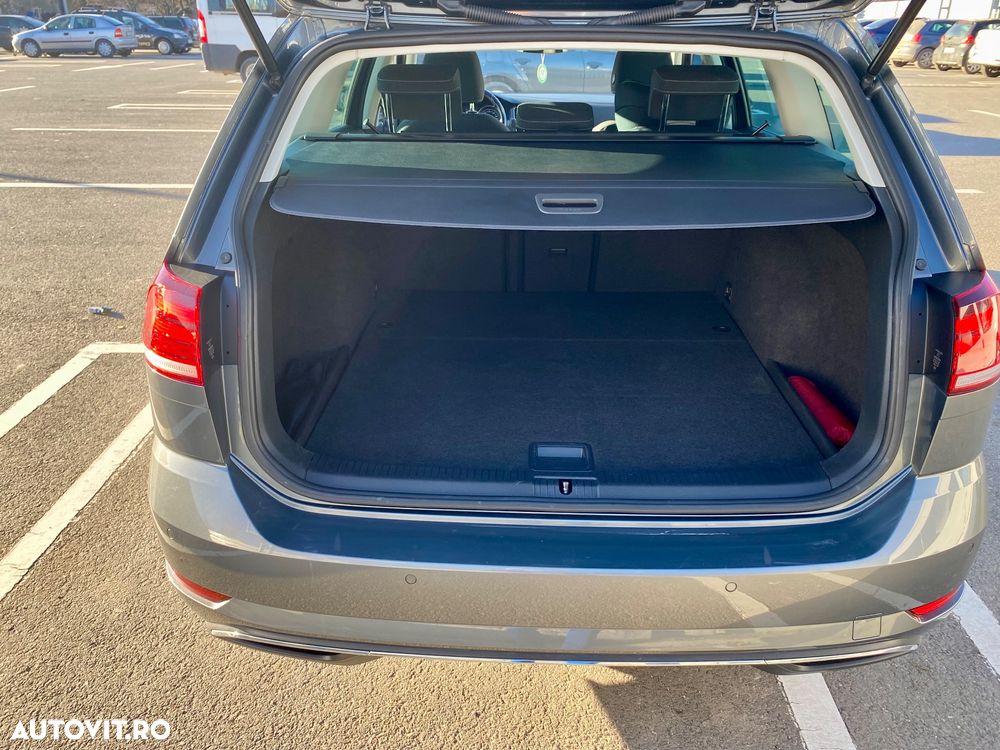 Volkswagen Golf 2.0 TDI DSG Style - 6