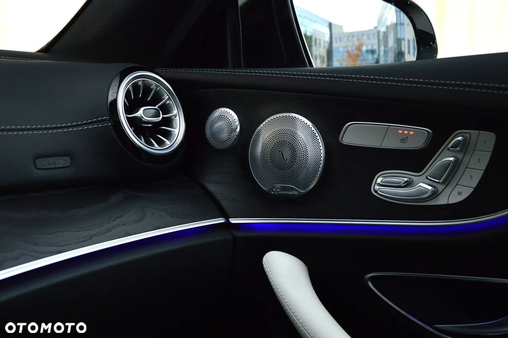 Mercedes-Benz Klasa E 220 d 9G-TRONIC - 29