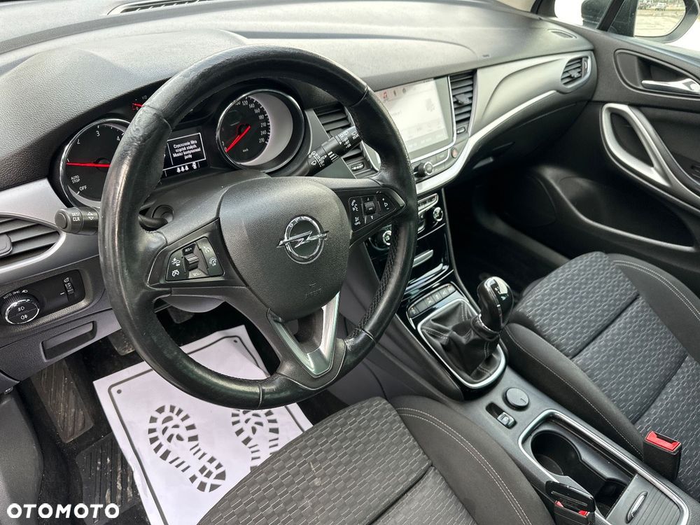 Opel Astra 1.6 CDTI Dynamic S&S - 12