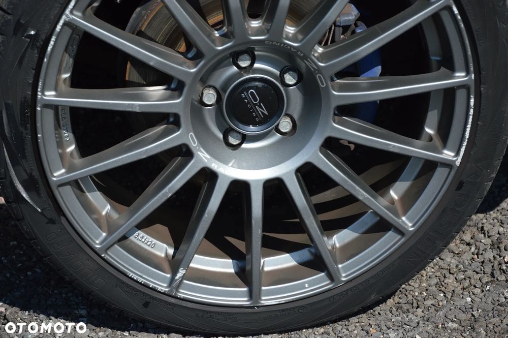 Volkswagen Tiguan - 5