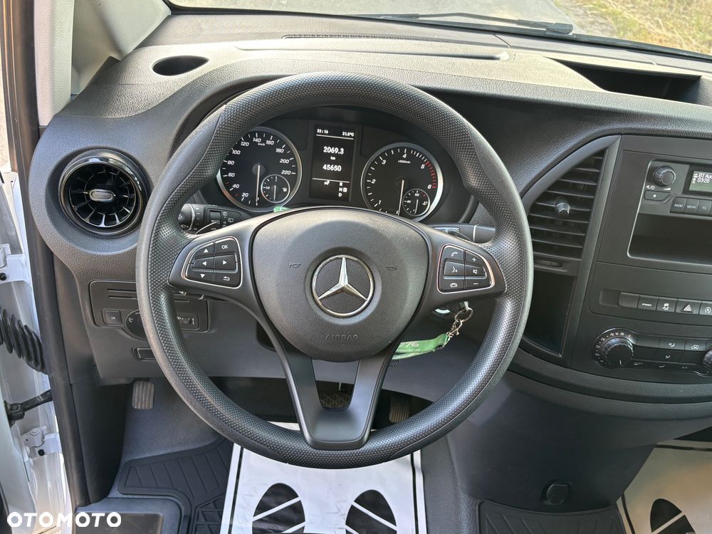 Mercedes-Benz Vito - 12